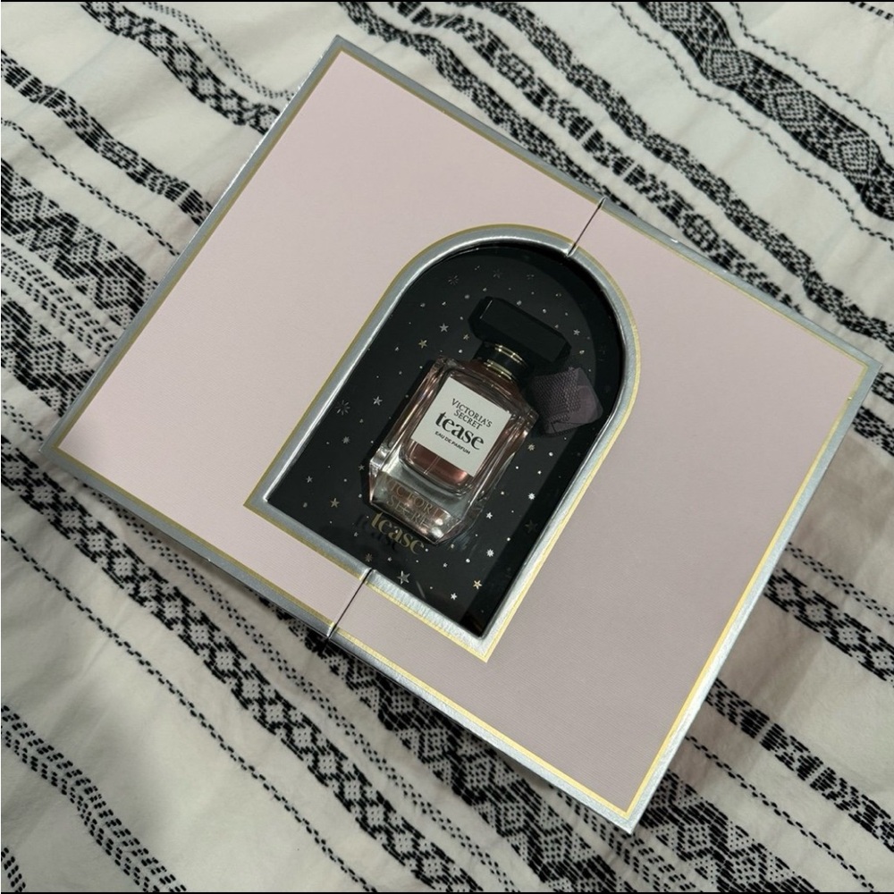 Victoria Secret tease fragrance gift set